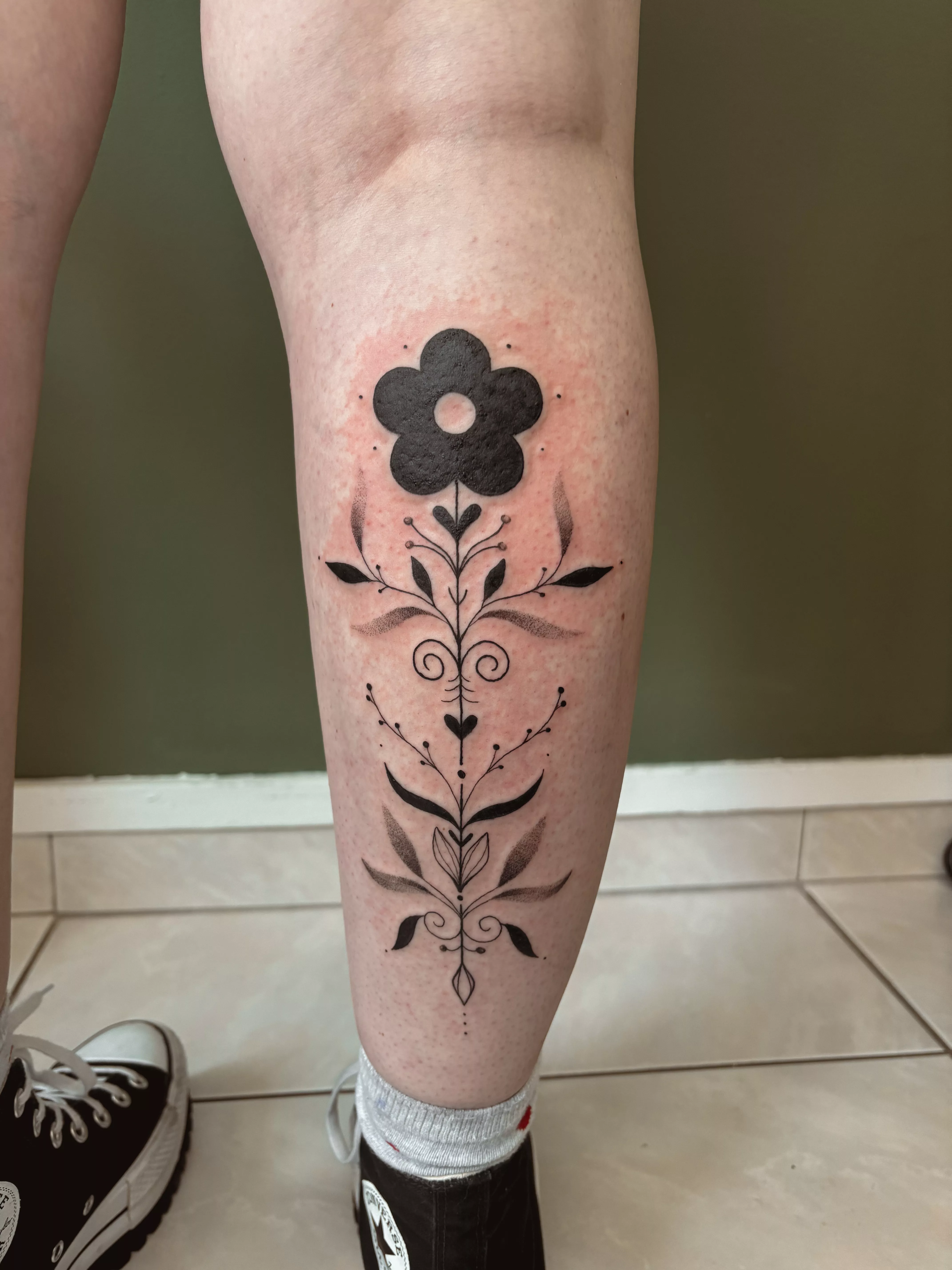 Illustration pour &laquo; Tatouage et piercing &agrave; Grenoble : peut-on tout faire en m&ecirc;me temps ? &raquo; au Studio Pixel &agrave; Grenoble