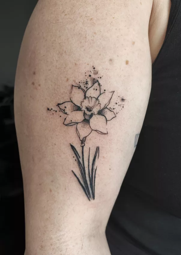 Illustration for Flash or Custom Design: What Should You Choose for Your Tattoo? at Studio Pixel in Grenoble