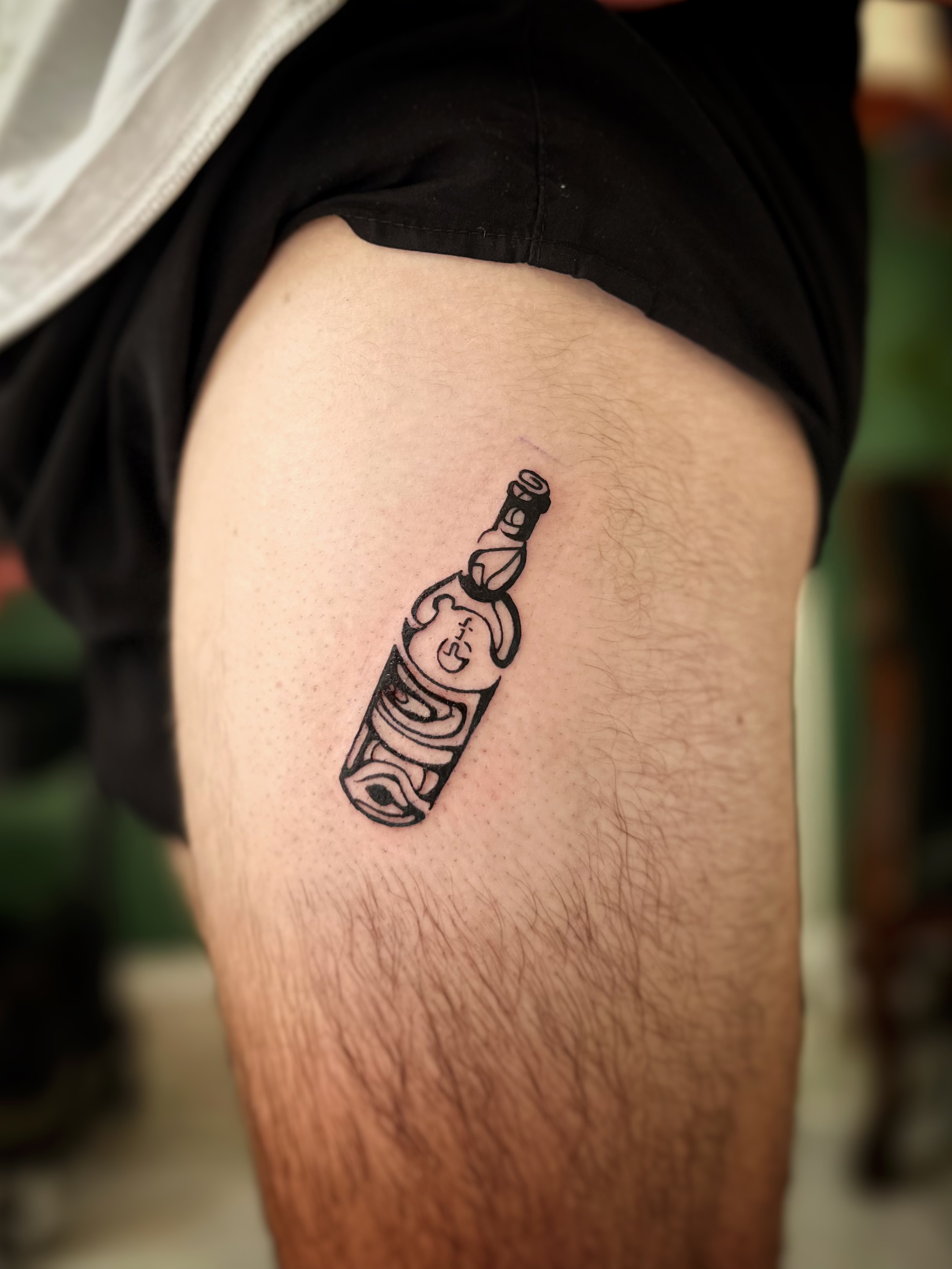 Illustration pour &laquo; Gestion de stock d&rsquo;un studio de tatouage : notre m&eacute;thode &raquo; au Studio Pixel &agrave; Grenoble