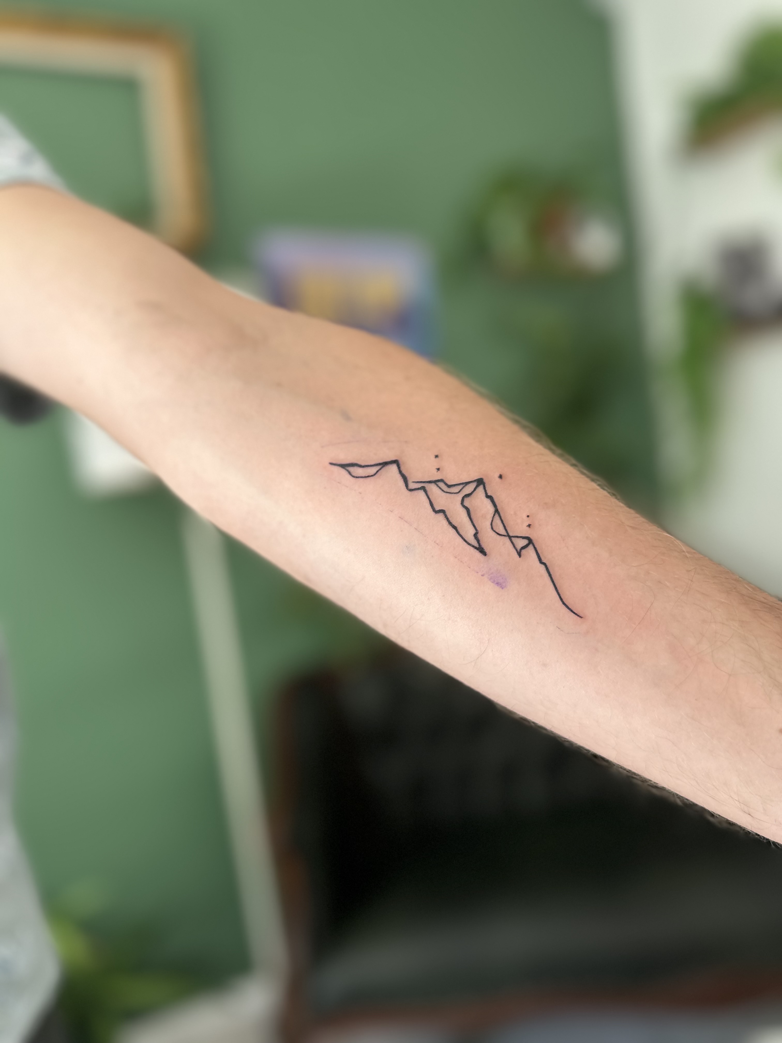 Illustration pour &laquo; Comment choisir son studio de tatouage &agrave; Grenoble &raquo; au Studio Pixel &agrave; Grenoble